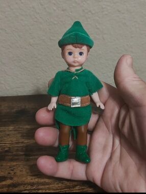 McDonald's Happy Meal Peter Pan 2002 Madame Alexander Doll